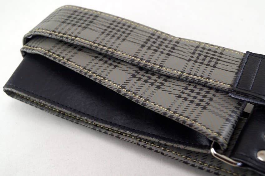Strap made from Mustang vinyl trunk liner