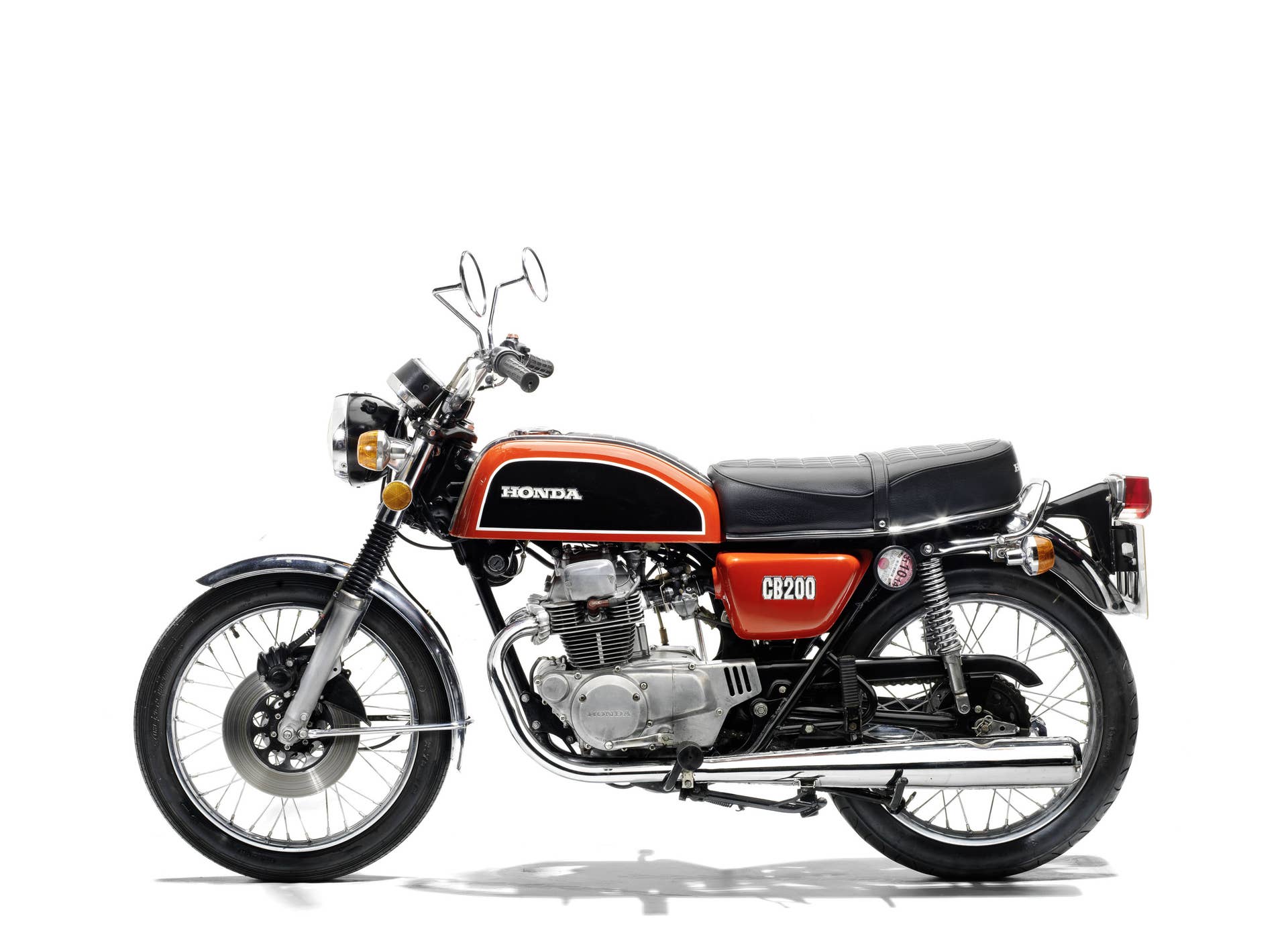 honda cb200 side