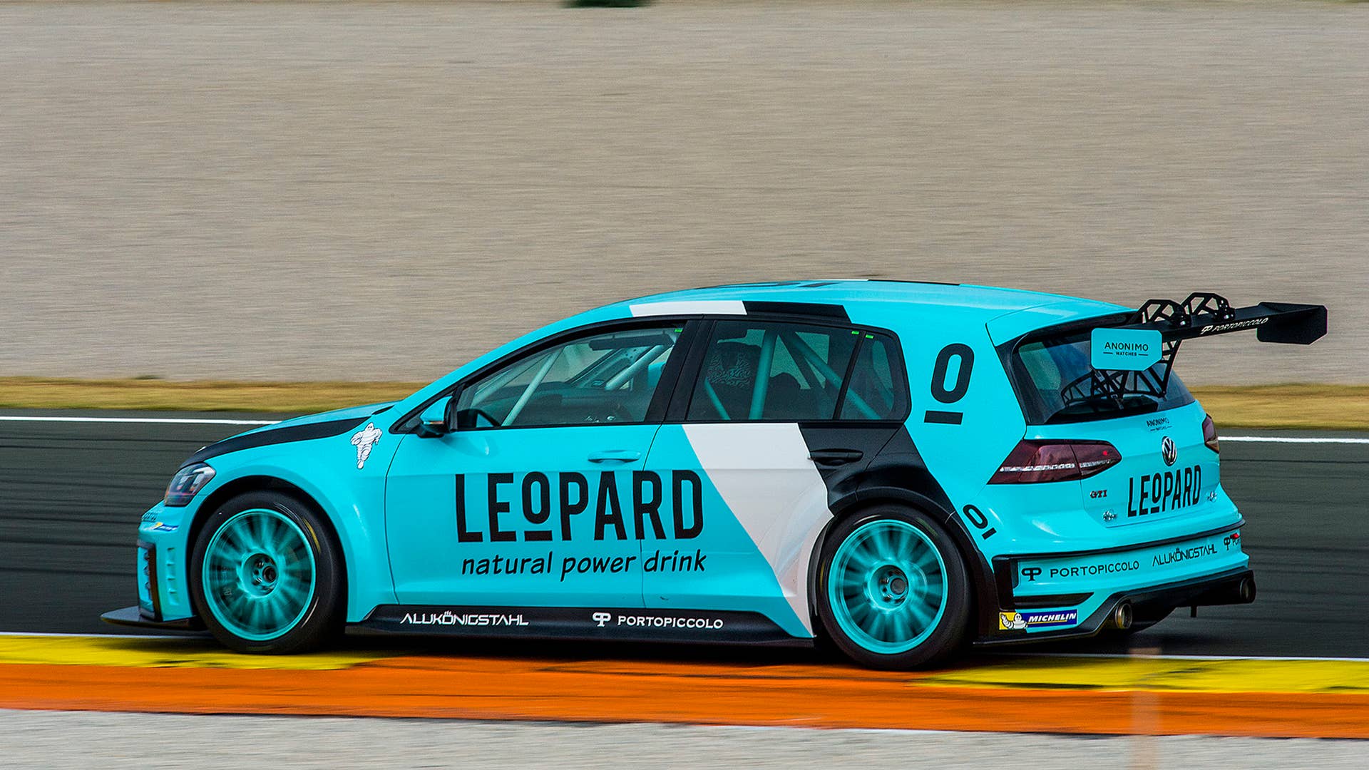 vw golf gti tcr side track