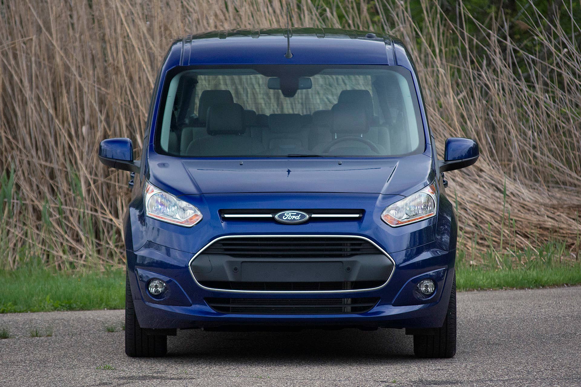 2015 Ford Transit Connect Wagon front view