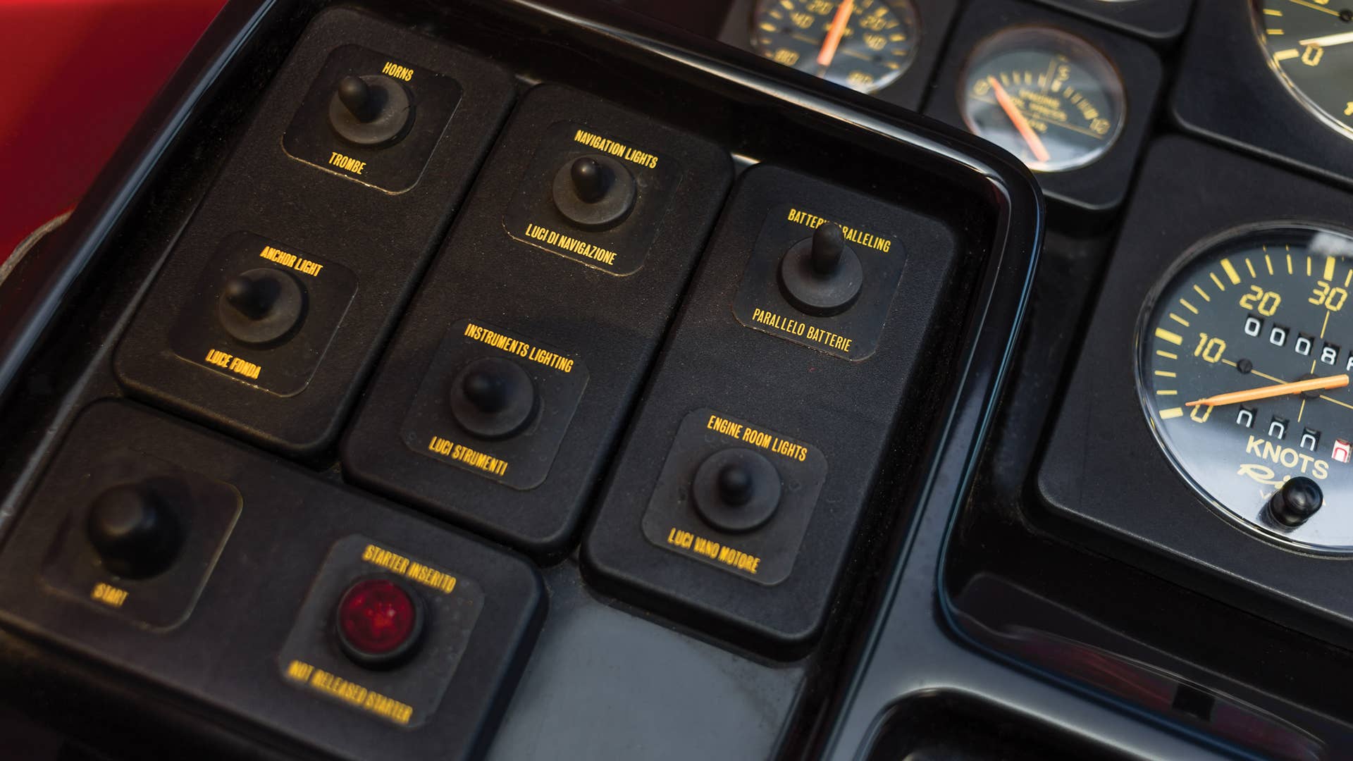 1990 Riva Ferrari 32 switchgear