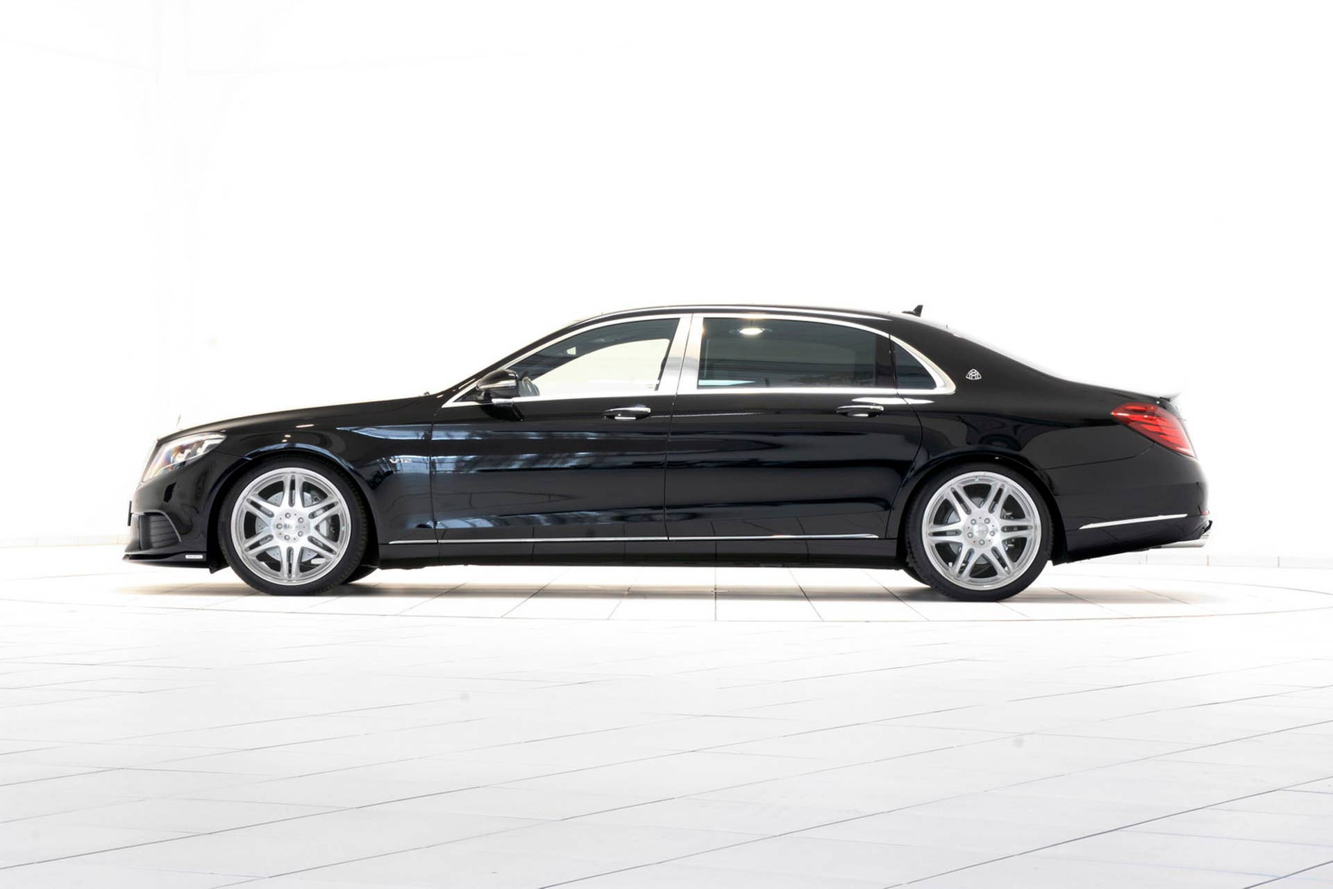 Brabus Maybach S600 side