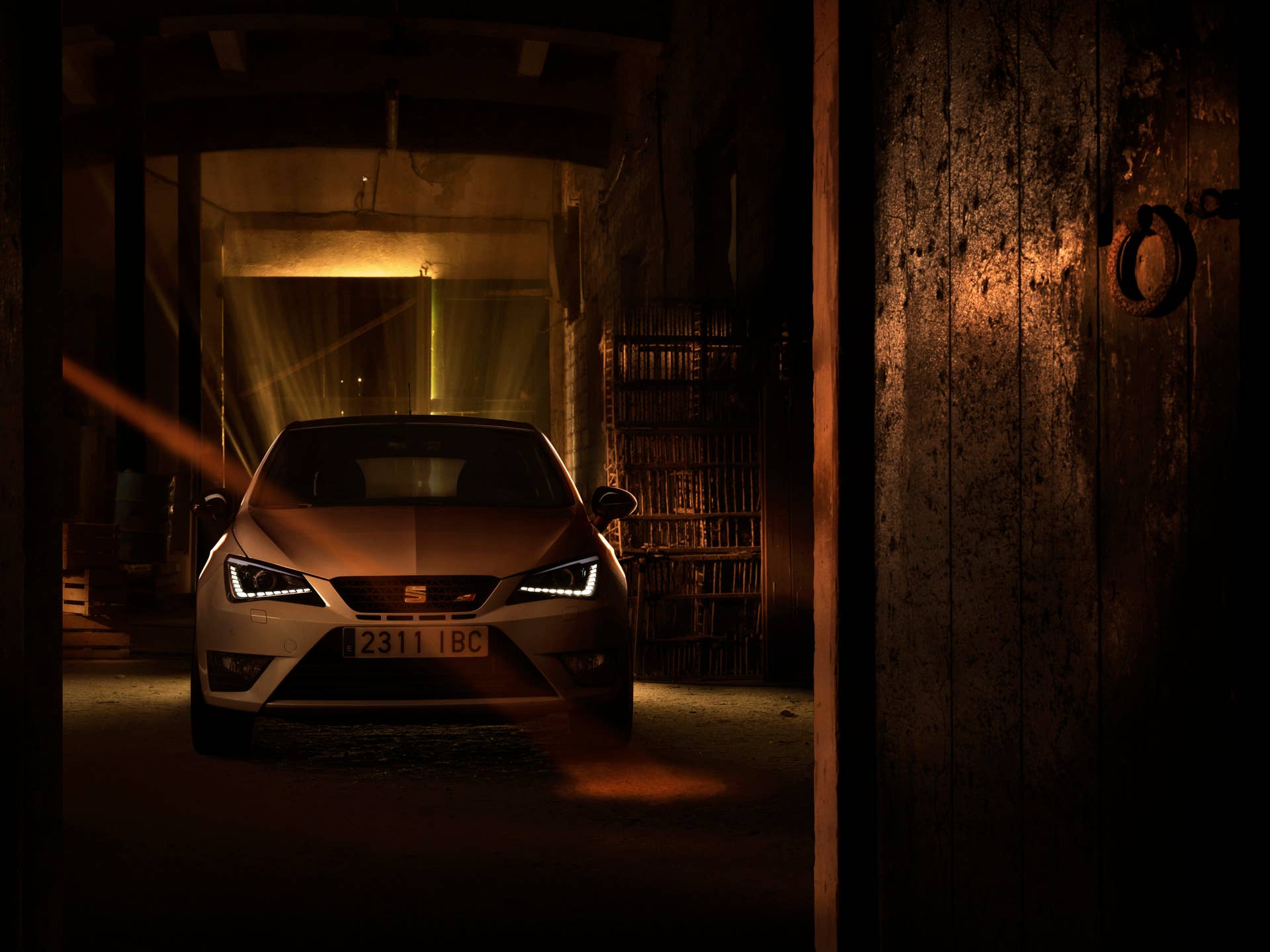 2016 Seat Ibiza Cupra headlights