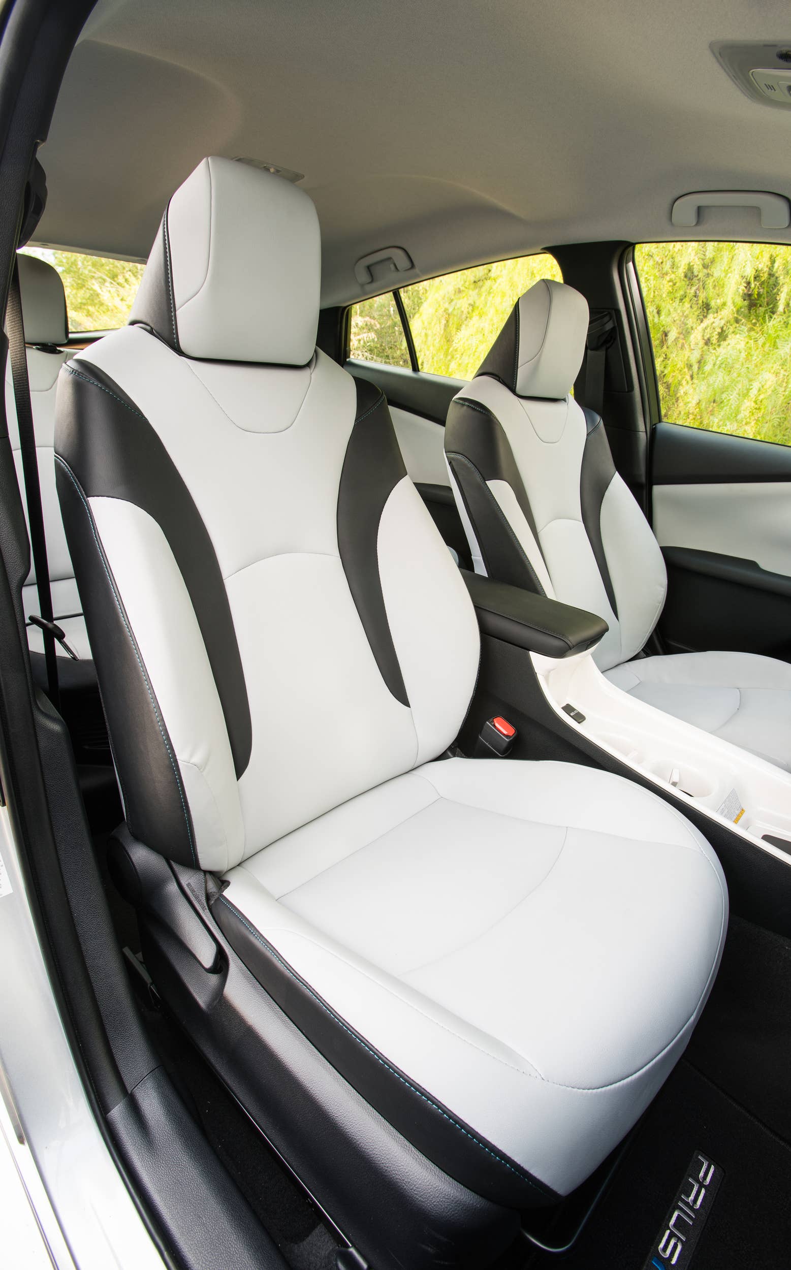 2017 Toyota Prius Prime Platinum seats