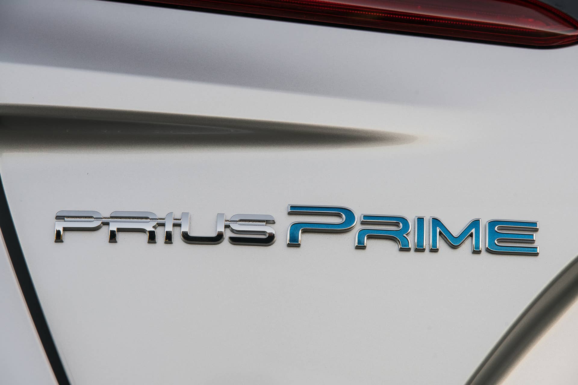 2017 Toyota Prius Prime Platinum badge