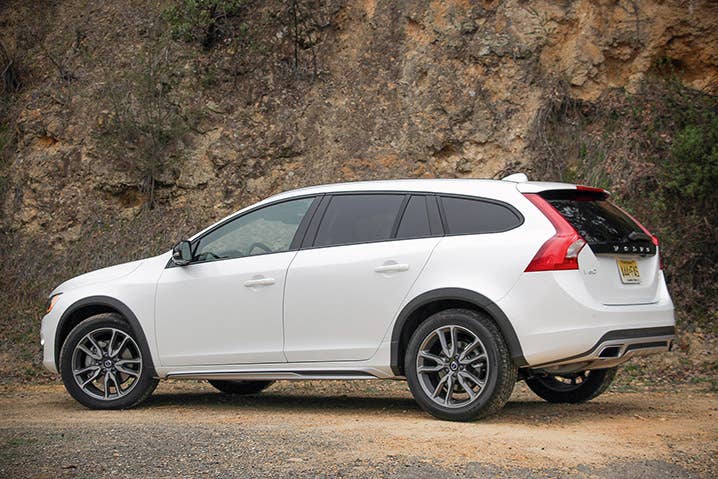 2015.5 Volvo V60 Cross Country