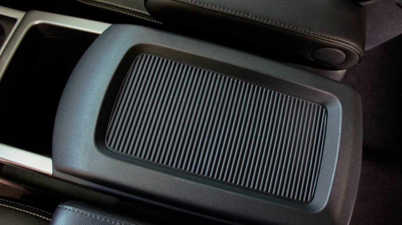 2013 Nissan Titan interior