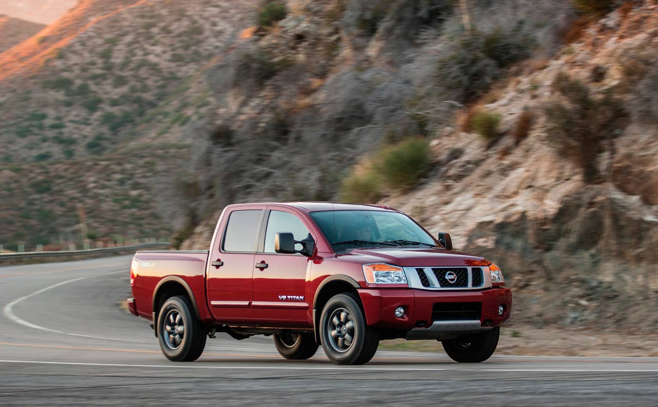 2013 Nissan Titan front 3/4