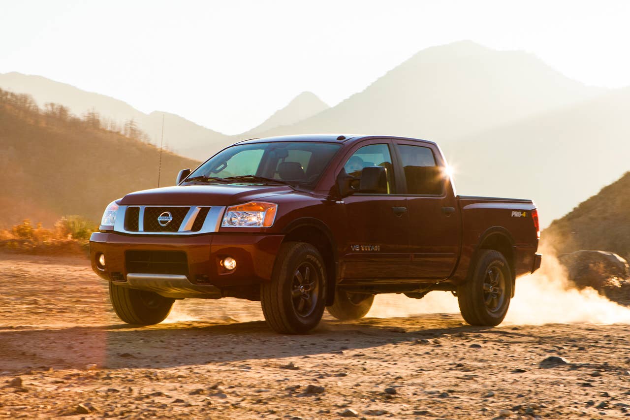 2013 Nissan Titan front 3/4