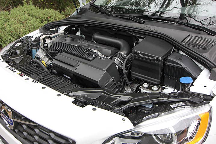 2015.5 Volvo V60 Cross Country