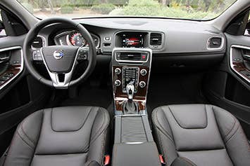 2015.5 Volvo V60 Cross Country