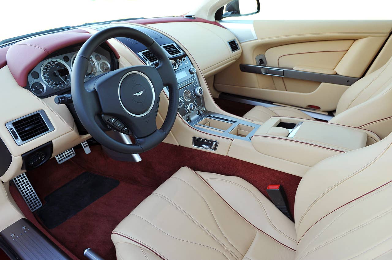 2013 Aston Martin DB9 interior