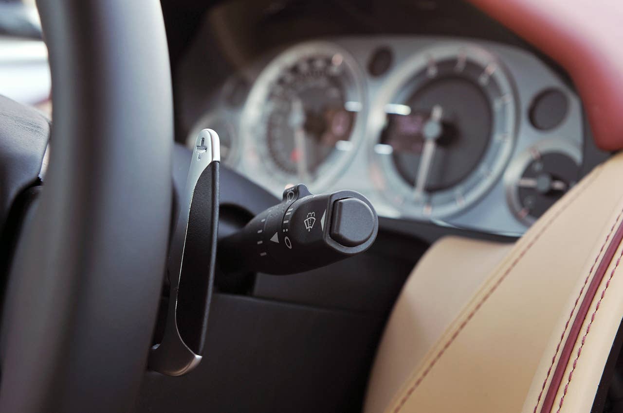 2013 Aston Martin DB9 paddle shifter