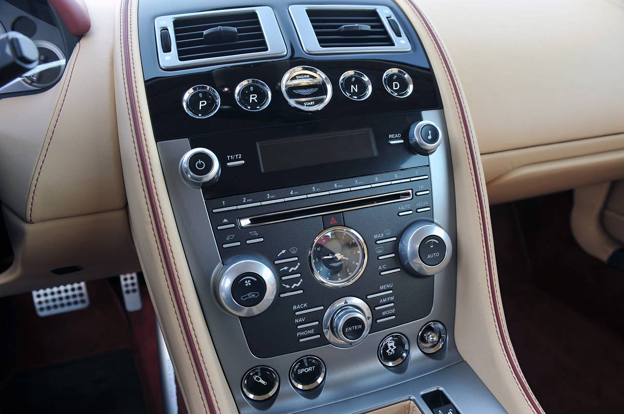 2013 Aston Martin DB9 instrument panel