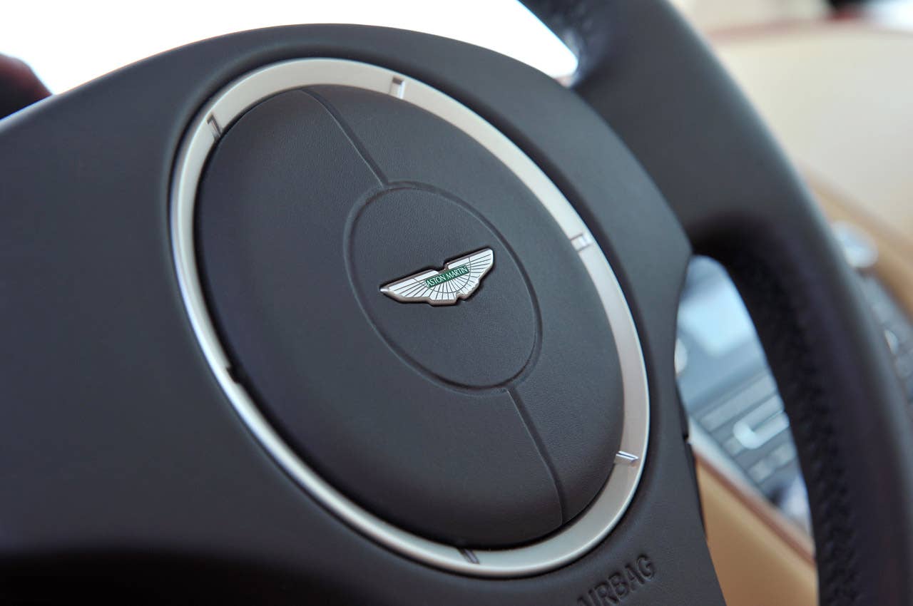2013 Aston Martin DB9 steering wheel