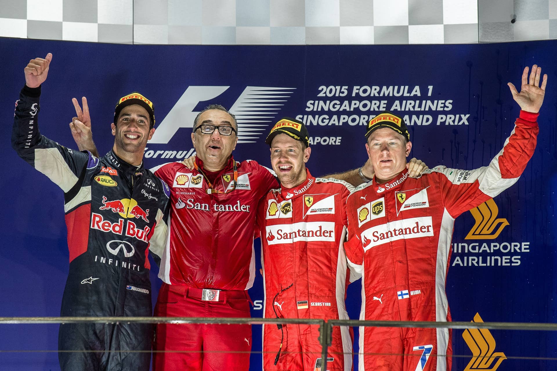 AUTO-PRIX-SIN-F1-PODIUM