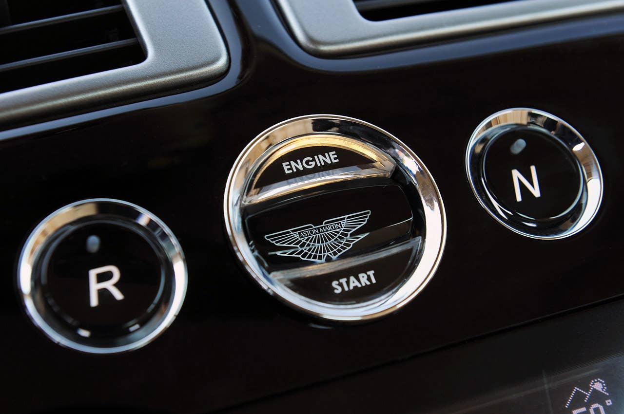 2013 Aston Martin DB9 key slot
