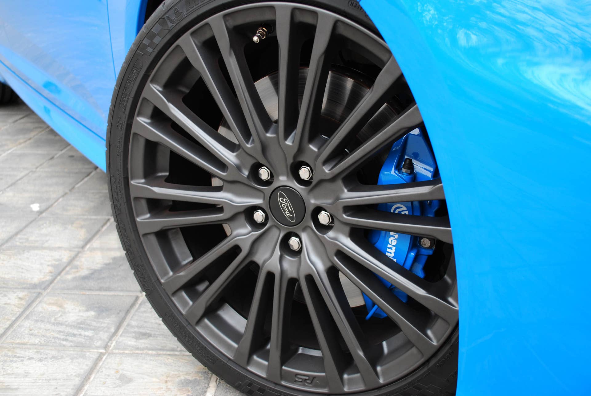 2016 Ford Focus RS wheel