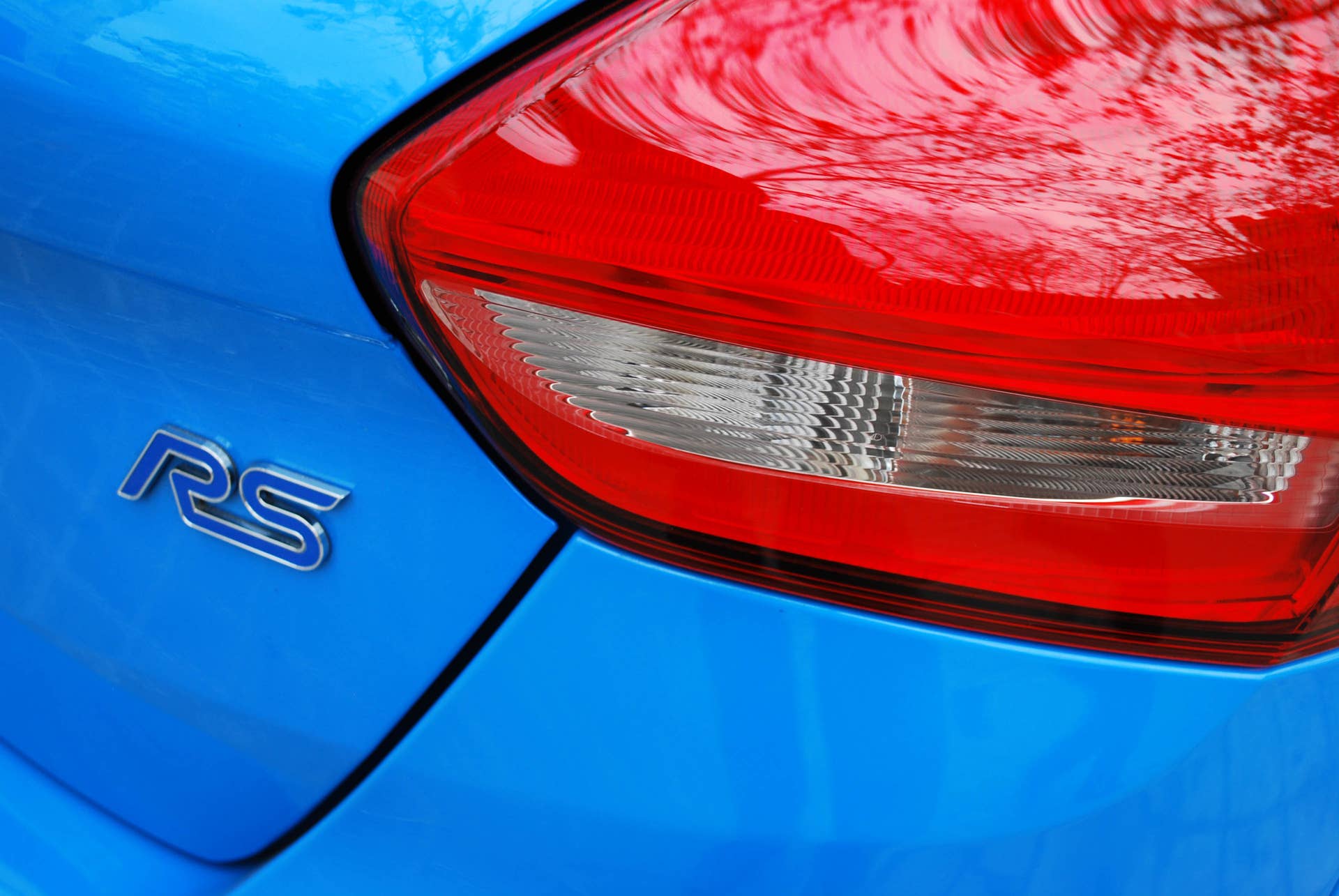 2016 Ford Focus RS badge