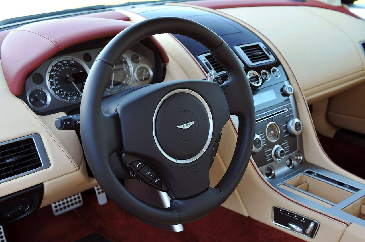 2013 Aston Martin DB9 steering wheel