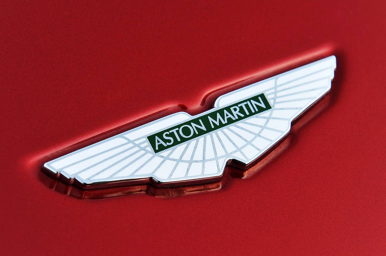 2013 Aston Martin DB9 logo