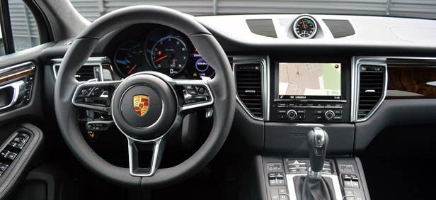 2015 Porsche Macan