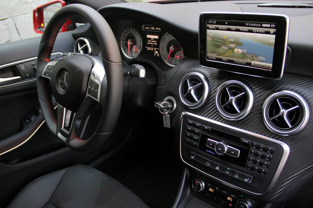2012 Mercedes-Benz A-Class interior
