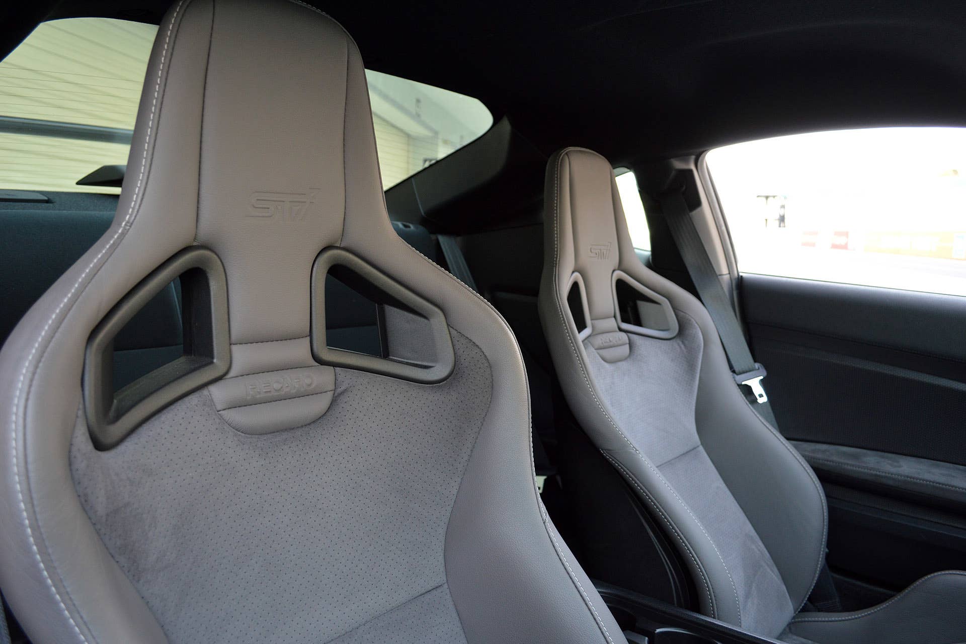 2015 subaru brz ts black interior seats recaro