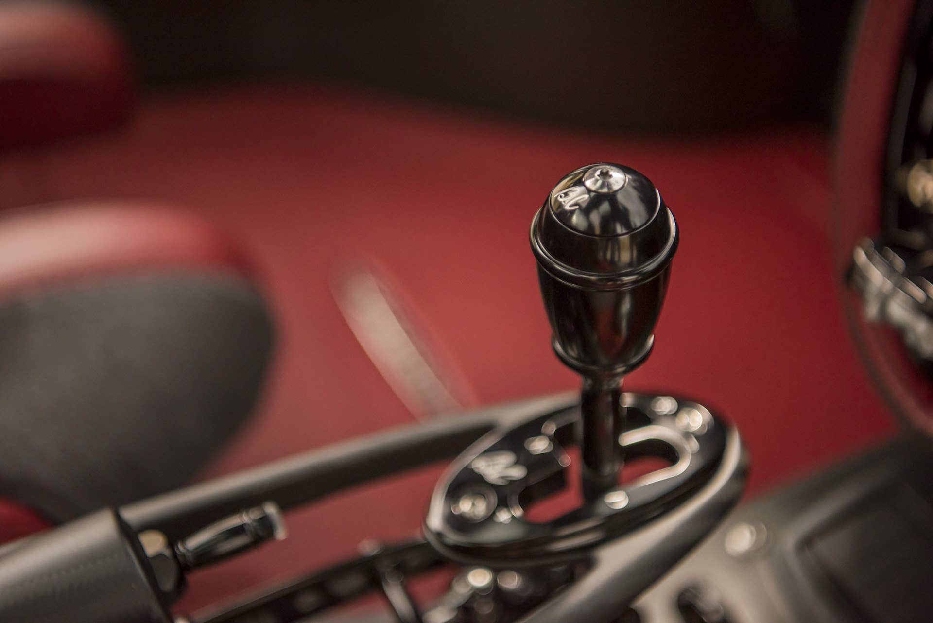 pagani huayra bc gearshift top