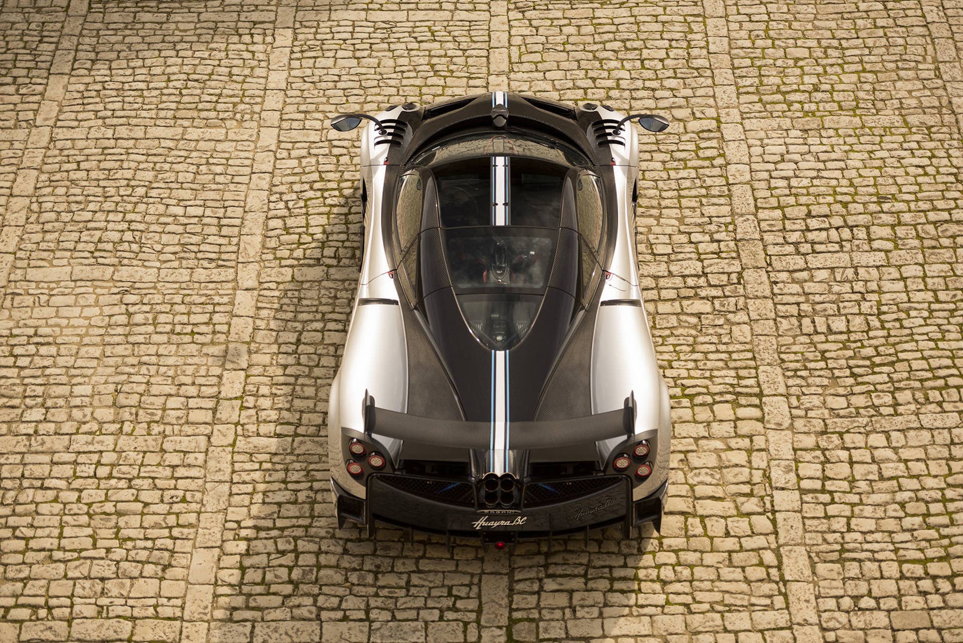 pagani huayra bc top back