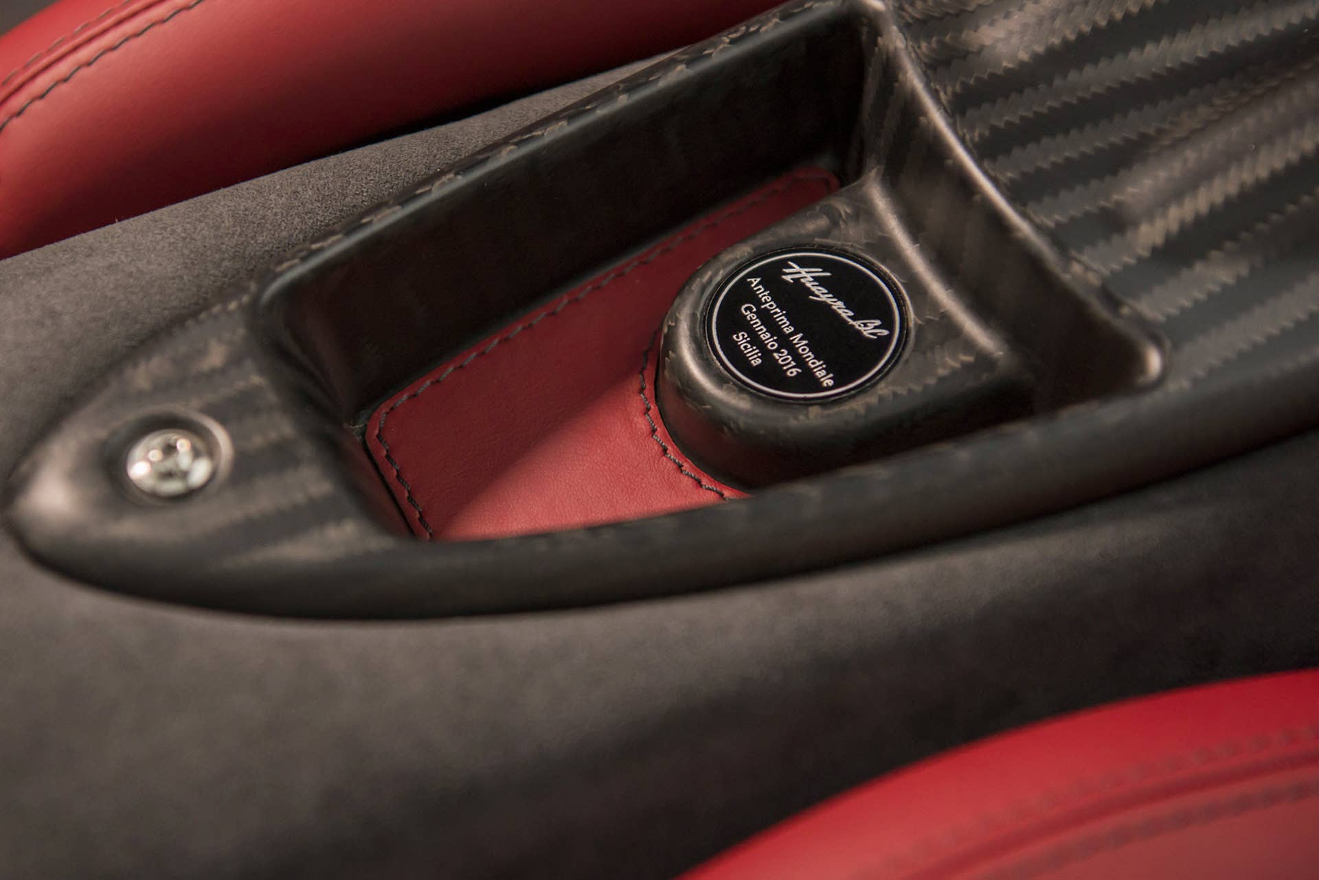 pagani huayra bc interior detail