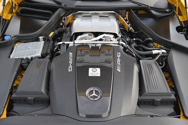 2016 Mercedes-AMG GT