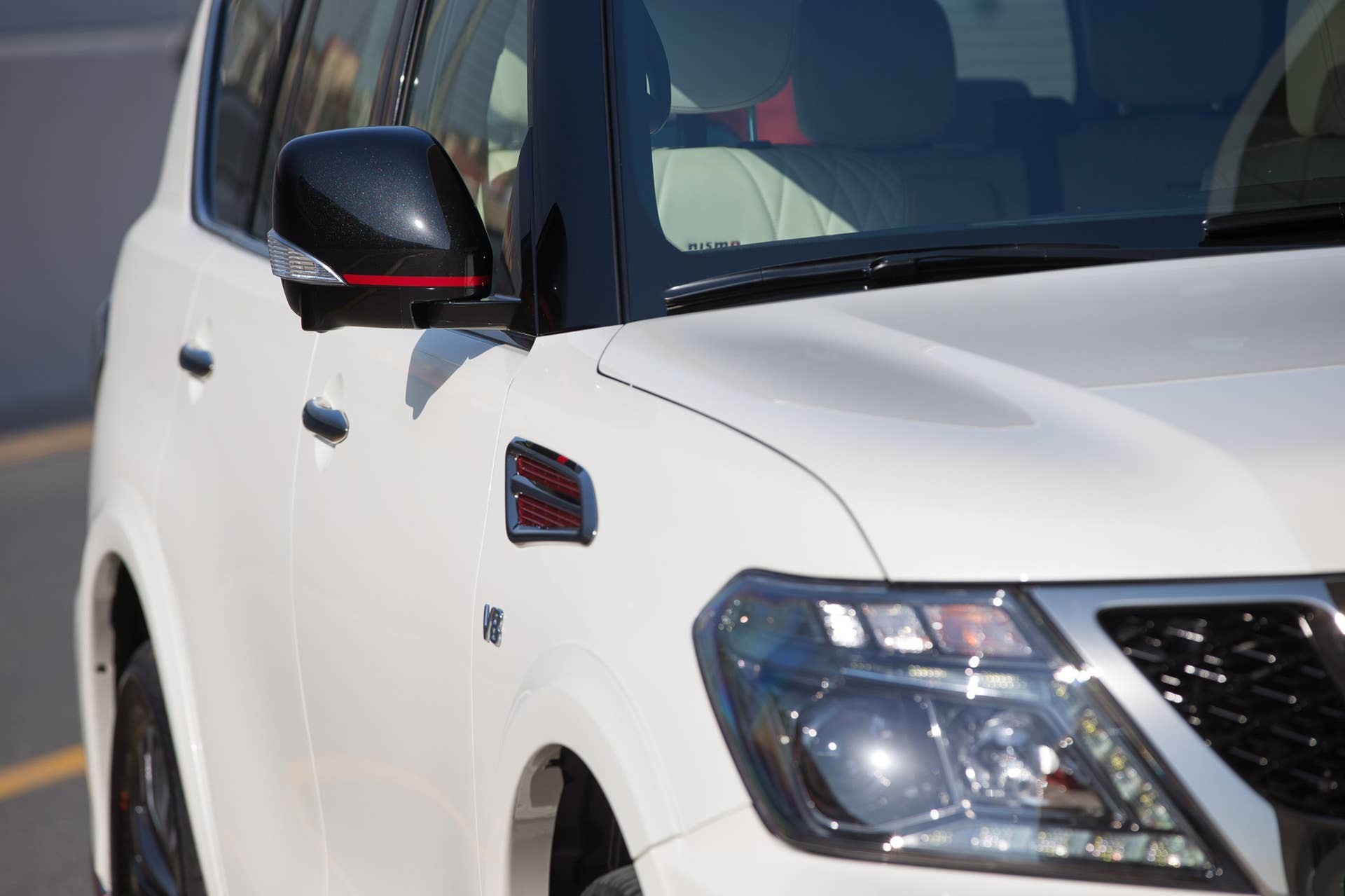 Nissan Patrol Nismo flank