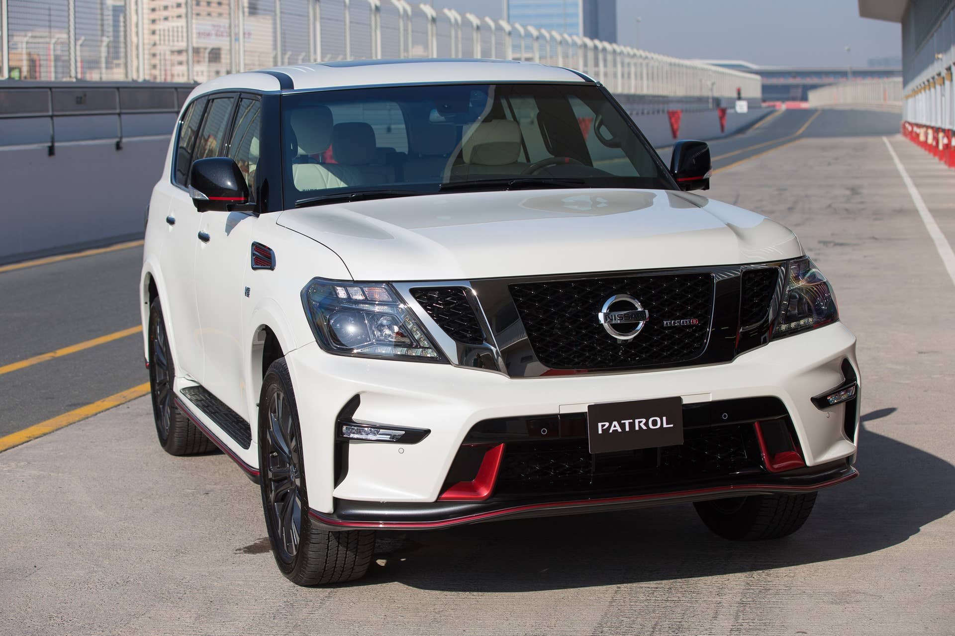 Nissan Patrol Nismo front 3/4 paddock