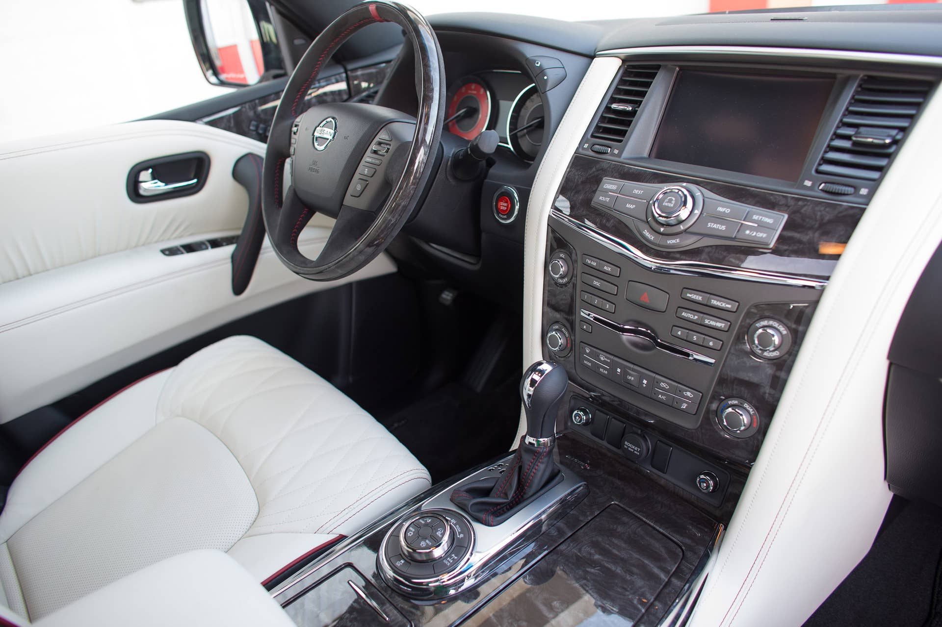 Nissan Patrol Nismo dashboard interior