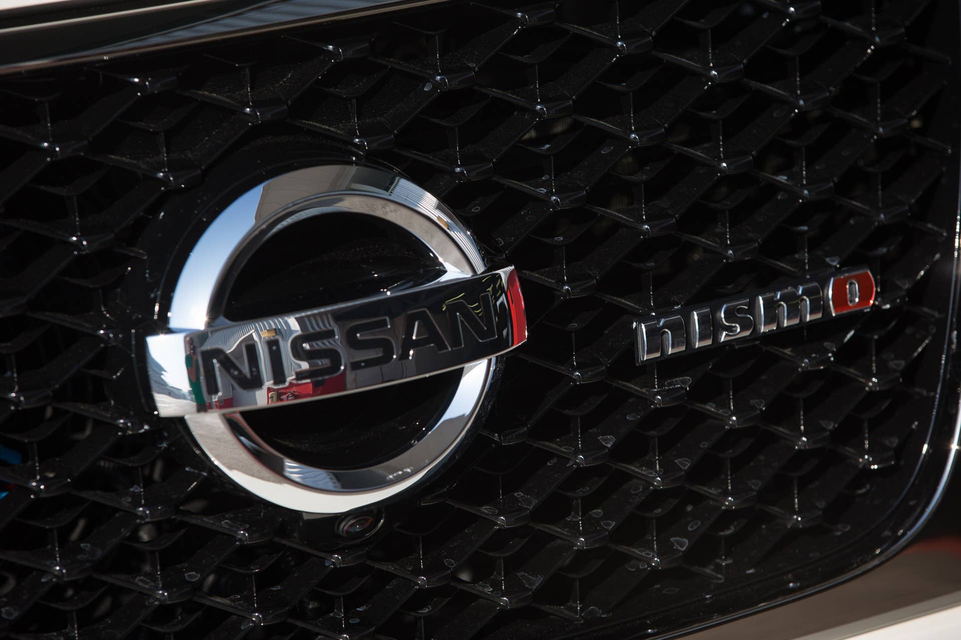 Nissan Patrol Nismo grille badge