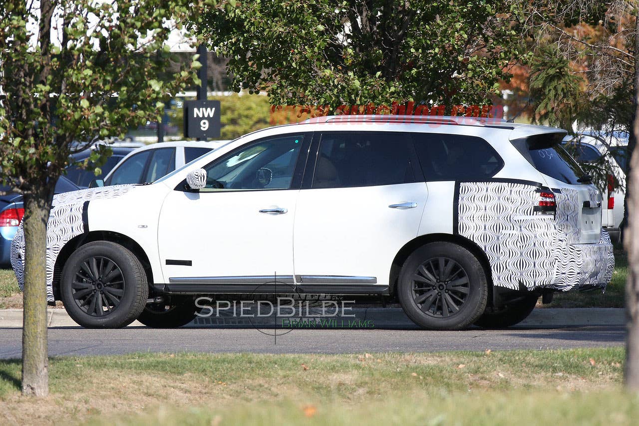 white 2017 nissan pathfinder spy shot profile