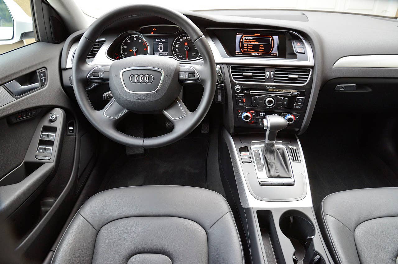 2013 Audi Allroad 2.0T Quattro interior