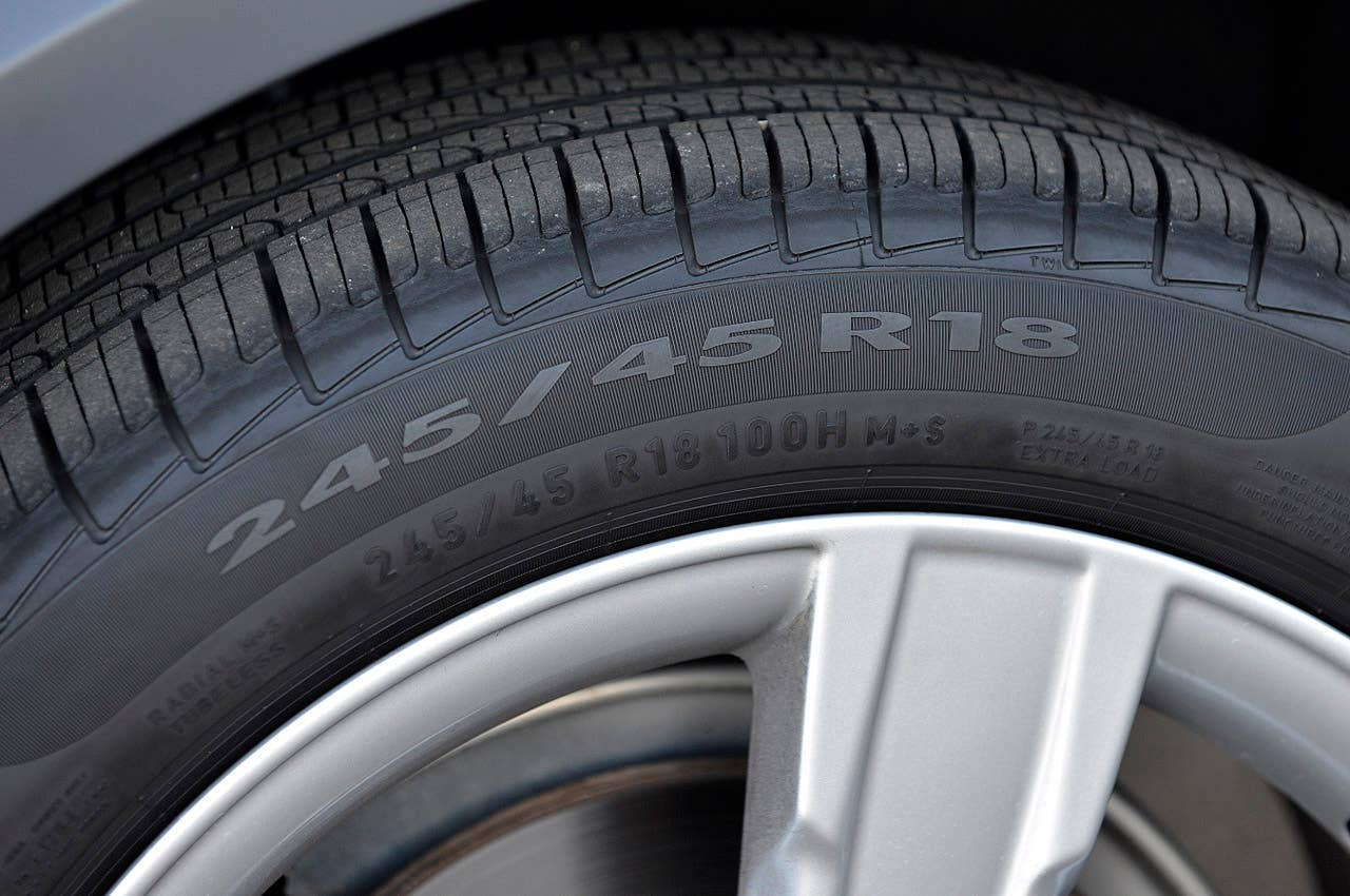 2013 Audi Allroad 2.0T Quattro tire