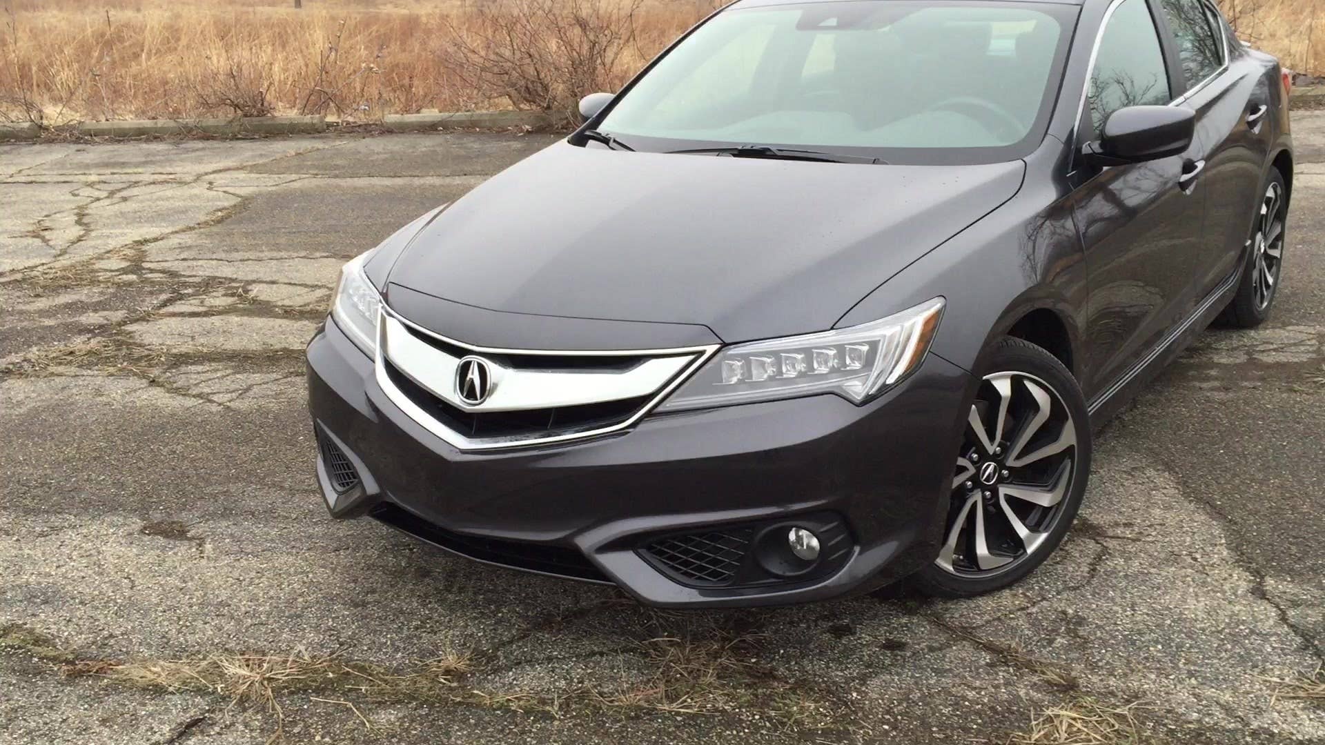 Check out the 2016 Acura ILX with the A-Spec package exterior modifications.
