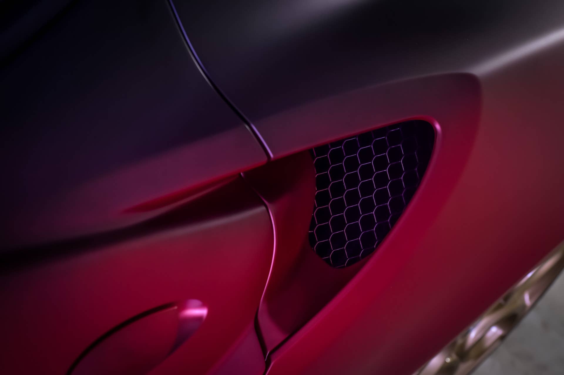Alfa Romeo 4C by Garage Italia Customs vent detail