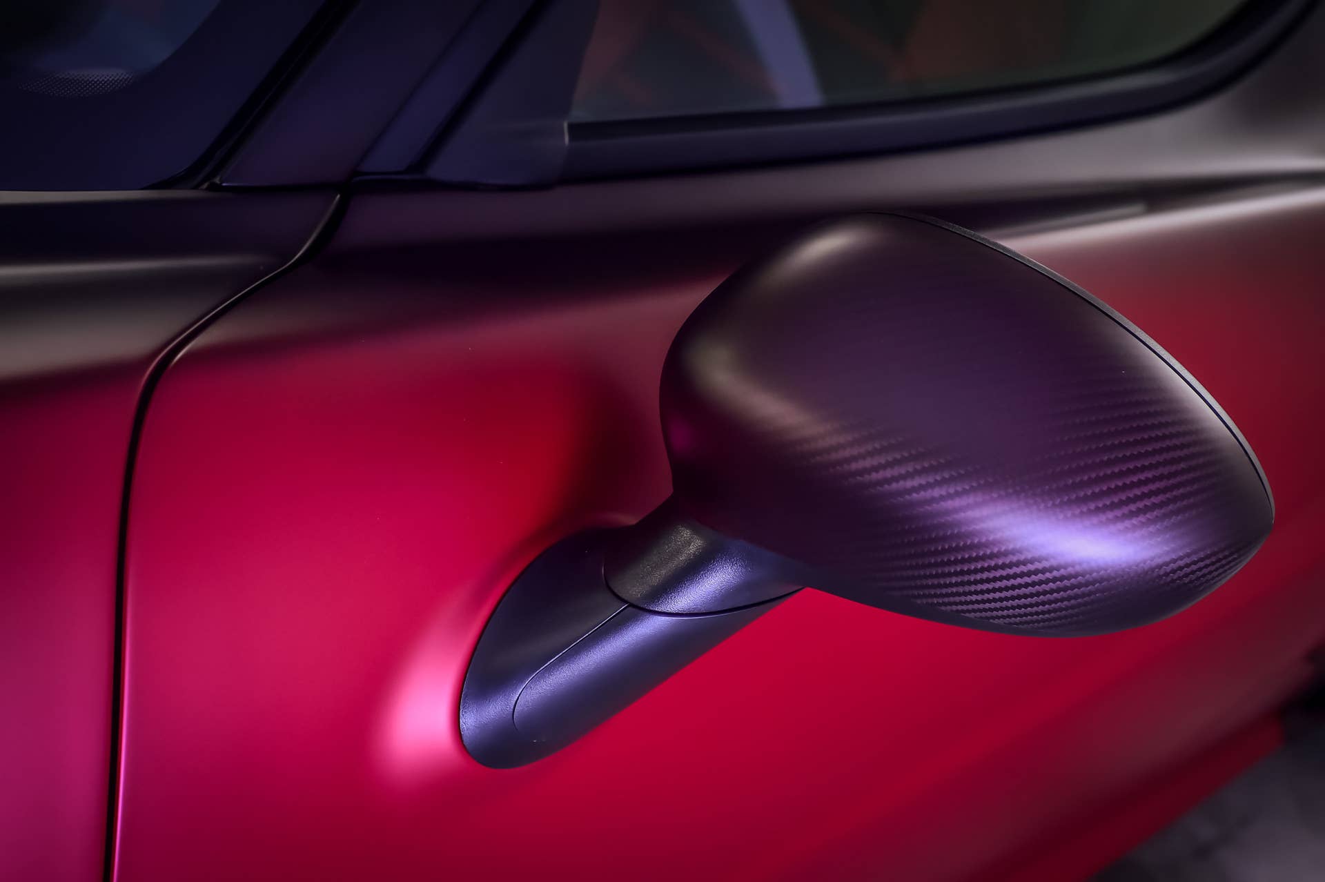 Alfa Romeo 4C by Garage Italia Customs side mirror detail