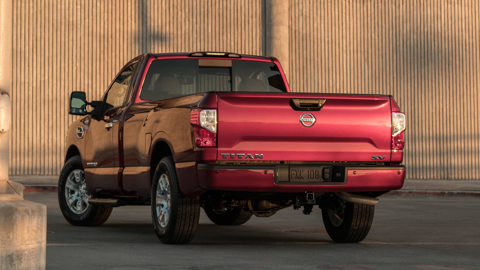 2017 Nissan Titan Single Cab rear