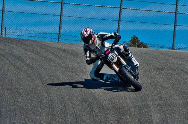 Brandon Miller drops into the corkscrew at SportElectric TT