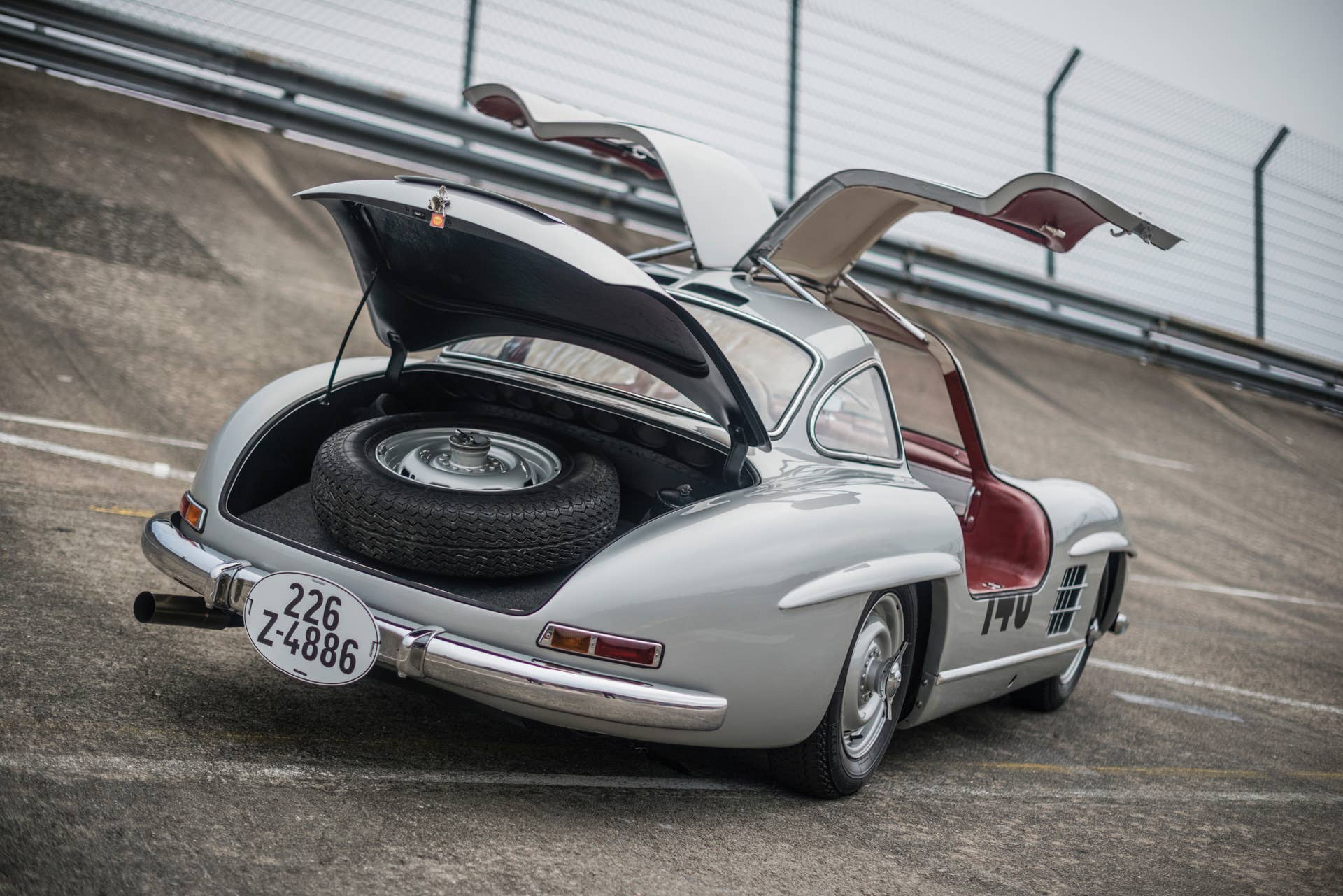Mercedes-Benz 300 SL Sportabteilung Gullwing rear 3/4