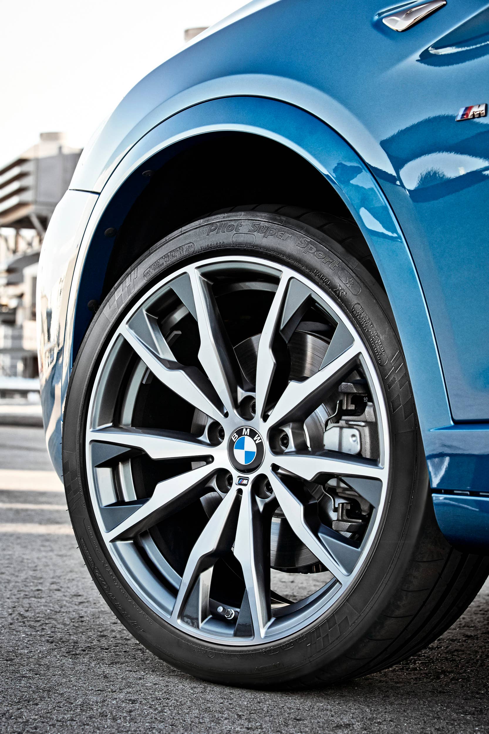 BMW X4 M40i wheel plant