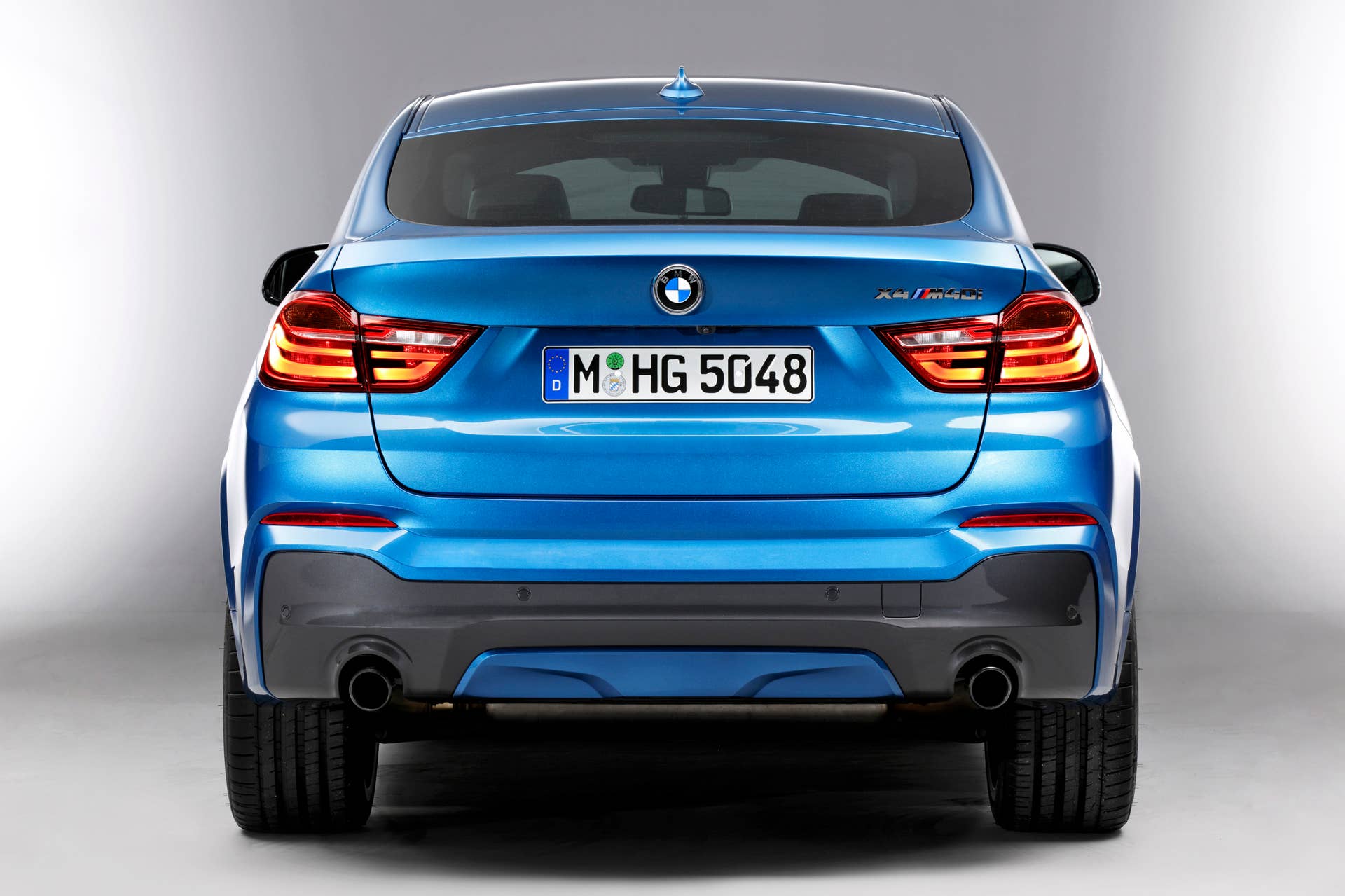 BMW X4 M40i rear studio