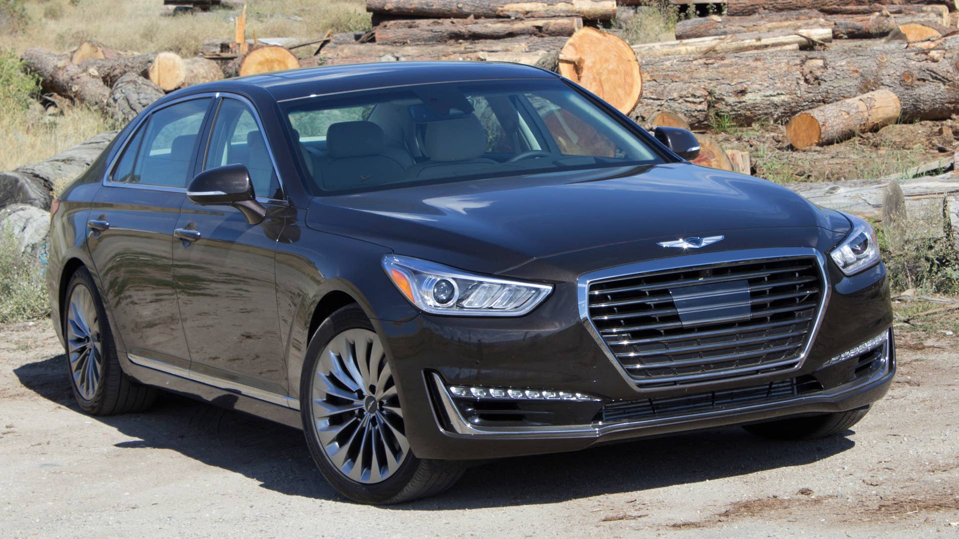 2017 Genesis G90 lead