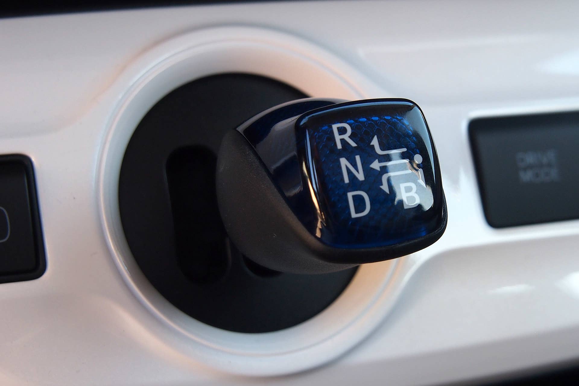 2016 Toyota Prius gear selector