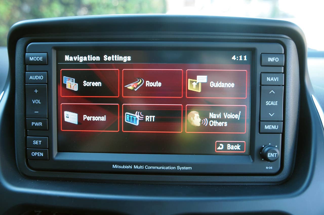 2012 Mitsubishi i navigation settings display
